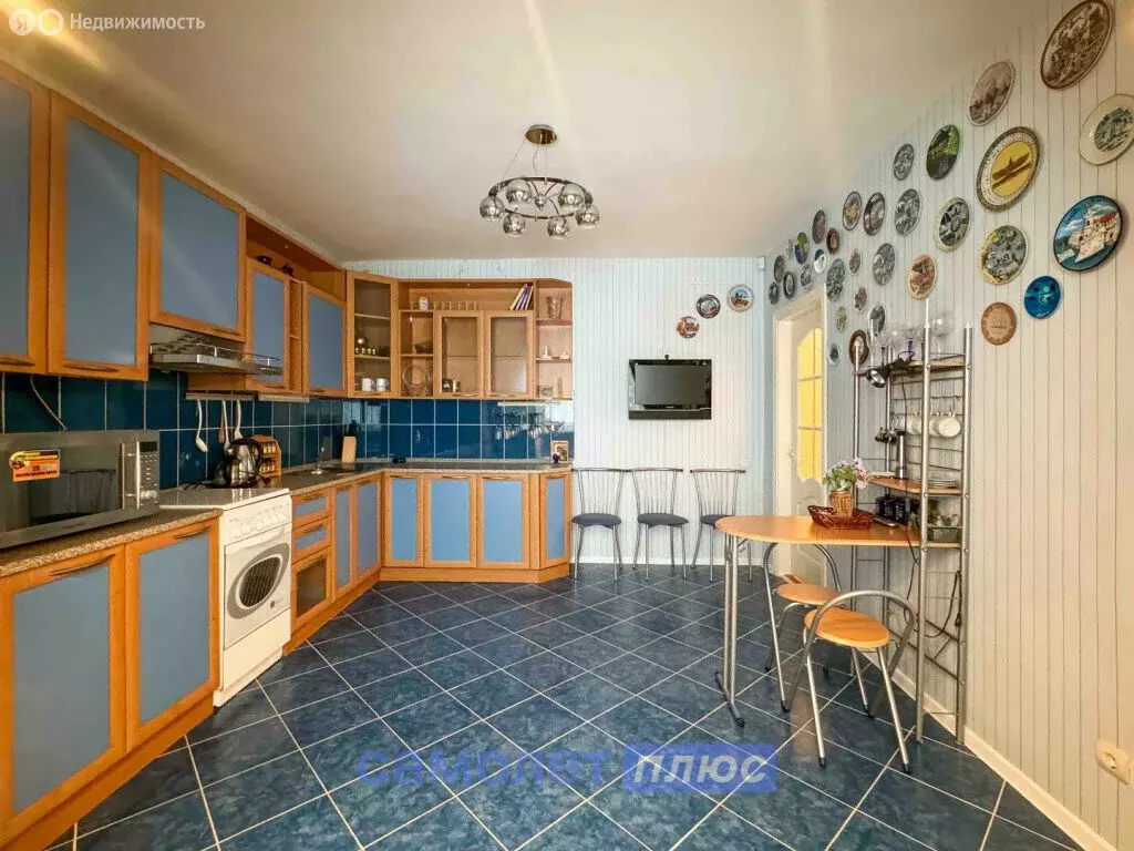 3-комнатная квартира: Чебоксары, улица Лебедева, 7к1 (137.4 м) - Фото 2