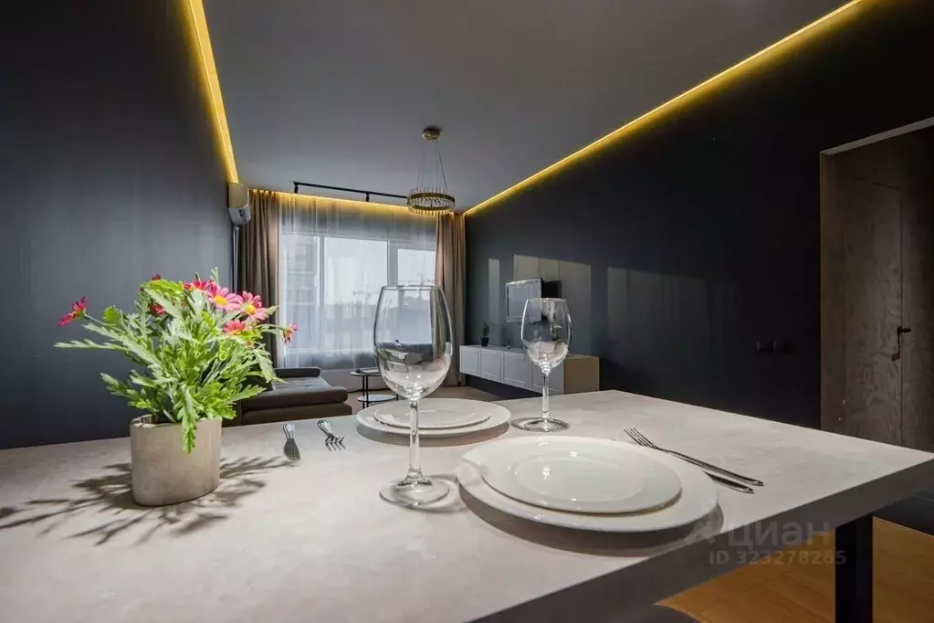 1-к кв. Свердловская область, Екатеринбург ул. Ткачей, 17 (51.0 м) - Фото 2