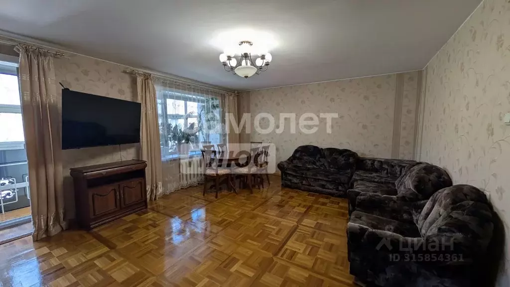 4-к кв. Иркутская область, Иркутск Профсоюзная ул., 6Д (132.0 м) - Фото 0