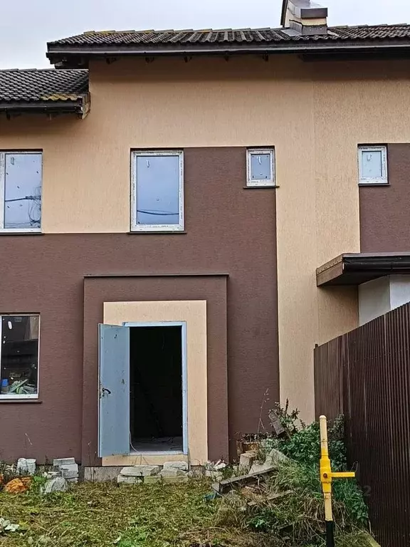 Таунхаус в Ленинградская область, Всеволожский район, пос. Щеглово ул. ... - Фото 2