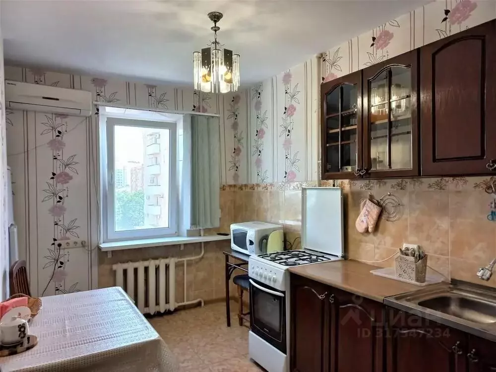 1-к кв. Краснодарский край, Анапа Астраханская ул., 86 (41.0 м) - Фото 1