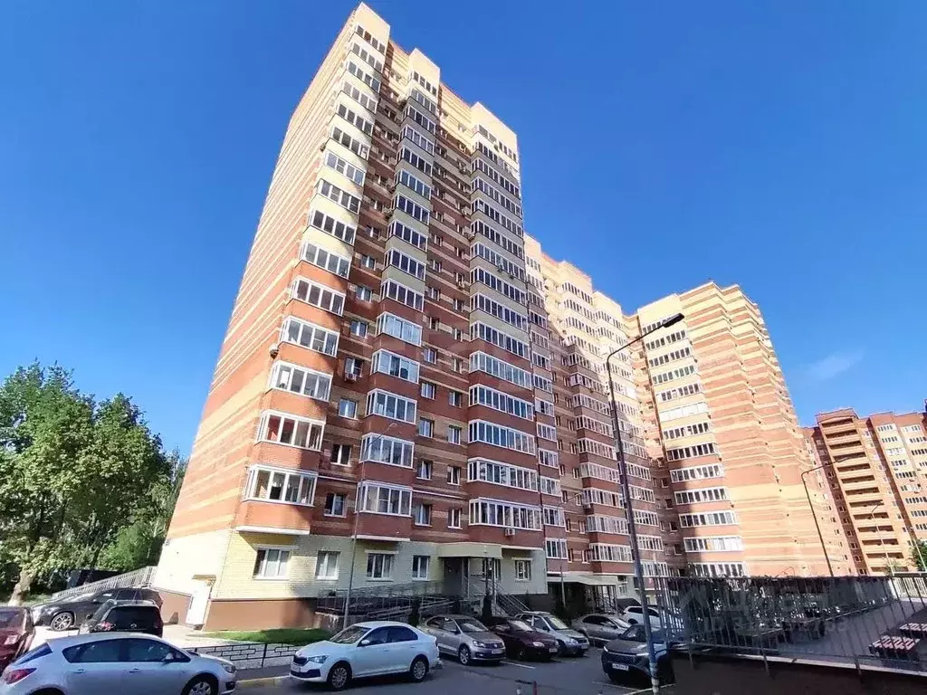 3-к кв. Татарстан, Казань ул. Чингиза Айтматова, 13к2 (85.3 м) - Фото 1