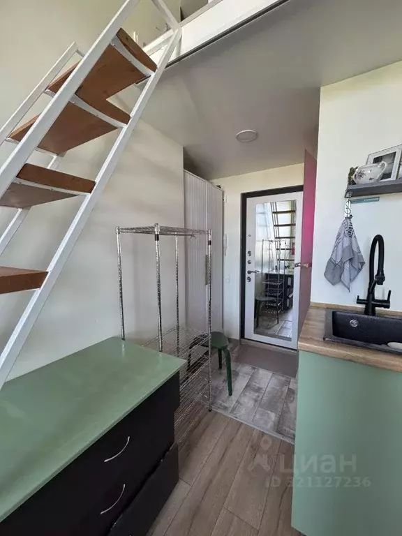 Студия Санкт-Петербург Загородный просп., 45а (20.0 м) - Фото 0