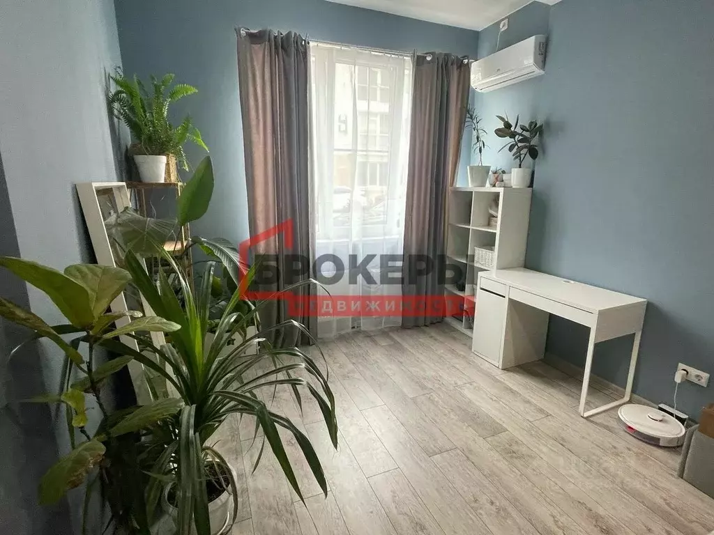 1-к кв. Севастополь ул. Челнокова, 17к1 (43.0 м) - Фото 0