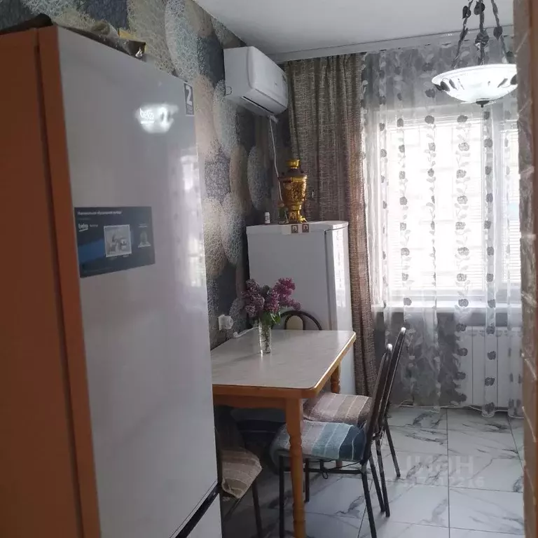 2-к кв. Ростовская область, Каменск-Шахтинский Советская ул. (69.0 м) - Фото 0