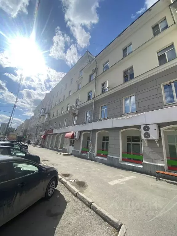 2-к кв. Свердловская область, Екатеринбург ул. Грибоедова, 21 (52.9 м) - Фото 0