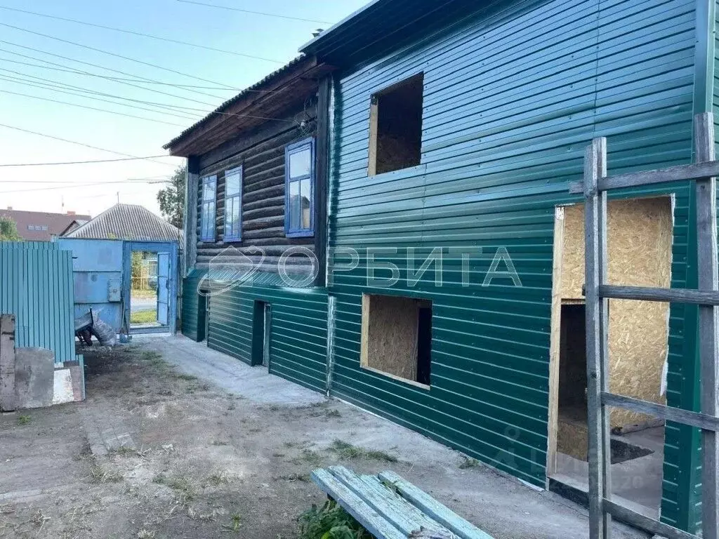 Дом в Тюменская область, Тюмень ул. Декабристов, 141 (85 м) - Фото 1