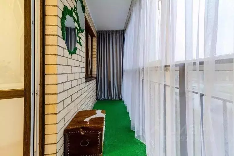 1-к кв. Псковская область, Псков Народная ул., 1 (45.0 м) - Фото 2