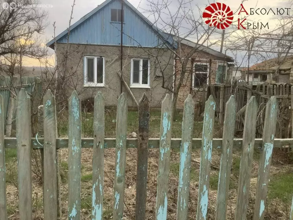Дом в Луговское сельское поселение, село Ерофеево, улица Кирова, 18 ... - Фото 0