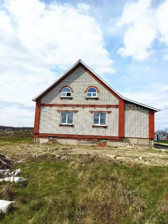 Дом в Белгородская область, Старооскольский городской округ, с. ... - Фото 2