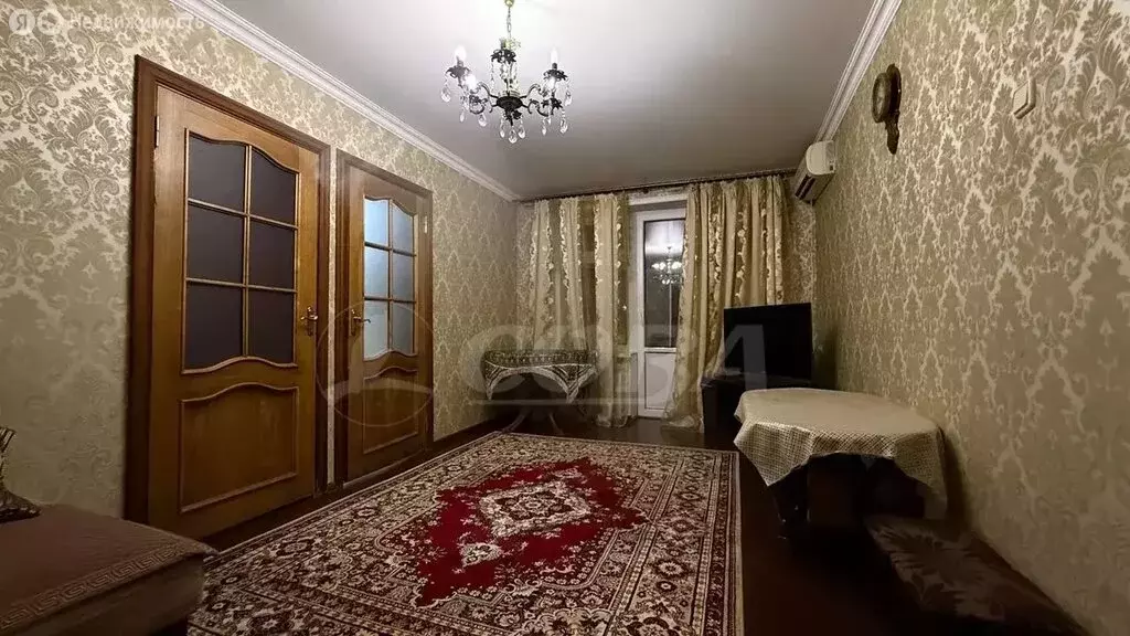 4-комнатная квартира: Махачкала, улица Джамалутдина Атаева, 4Б (65 м) - Фото 2