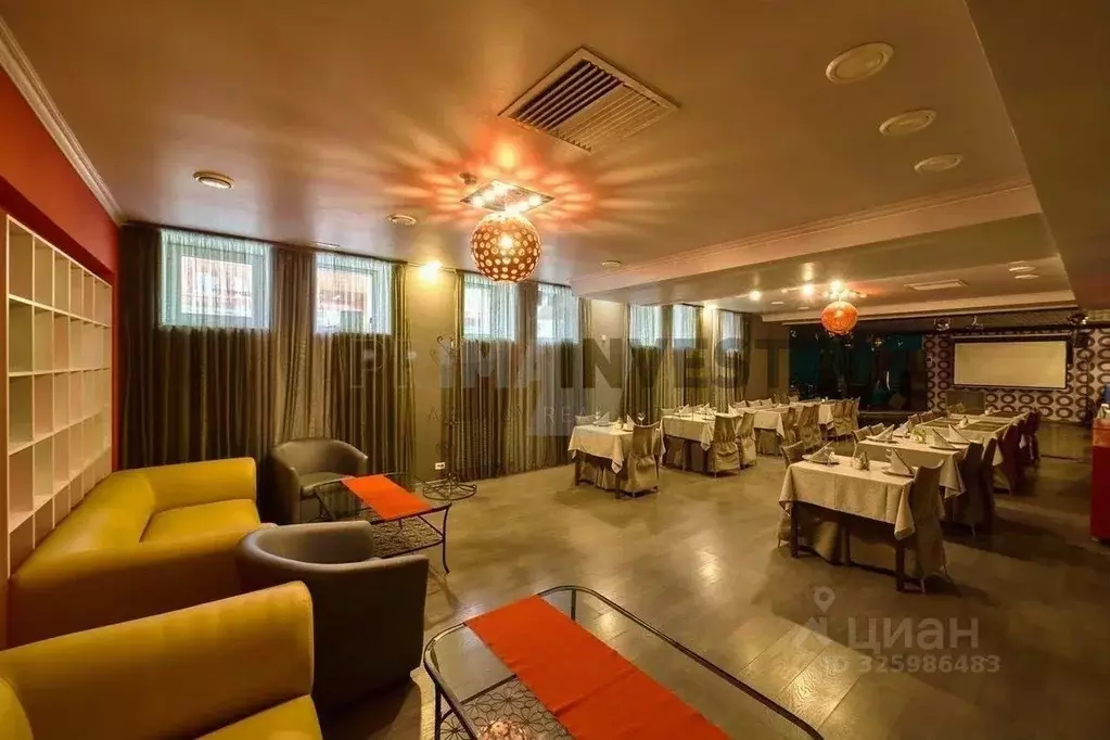 Помещение свободного назначения в Челябинская область, Челябинск ул. ... - Фото 2