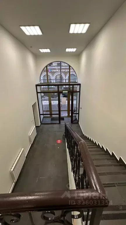 Помещение свободного назначения в Москва Мичуринский просп., 7К1 (129 ... - Фото 2