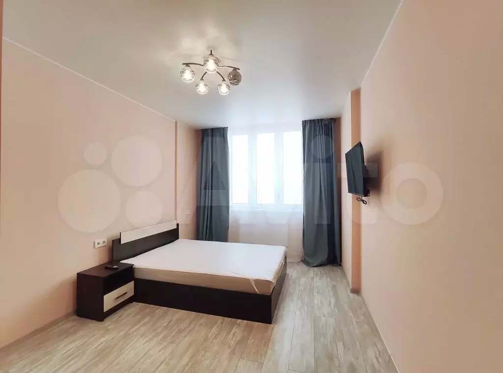 1-к. квартира, 36 м, 8/17 эт. - Фото 1