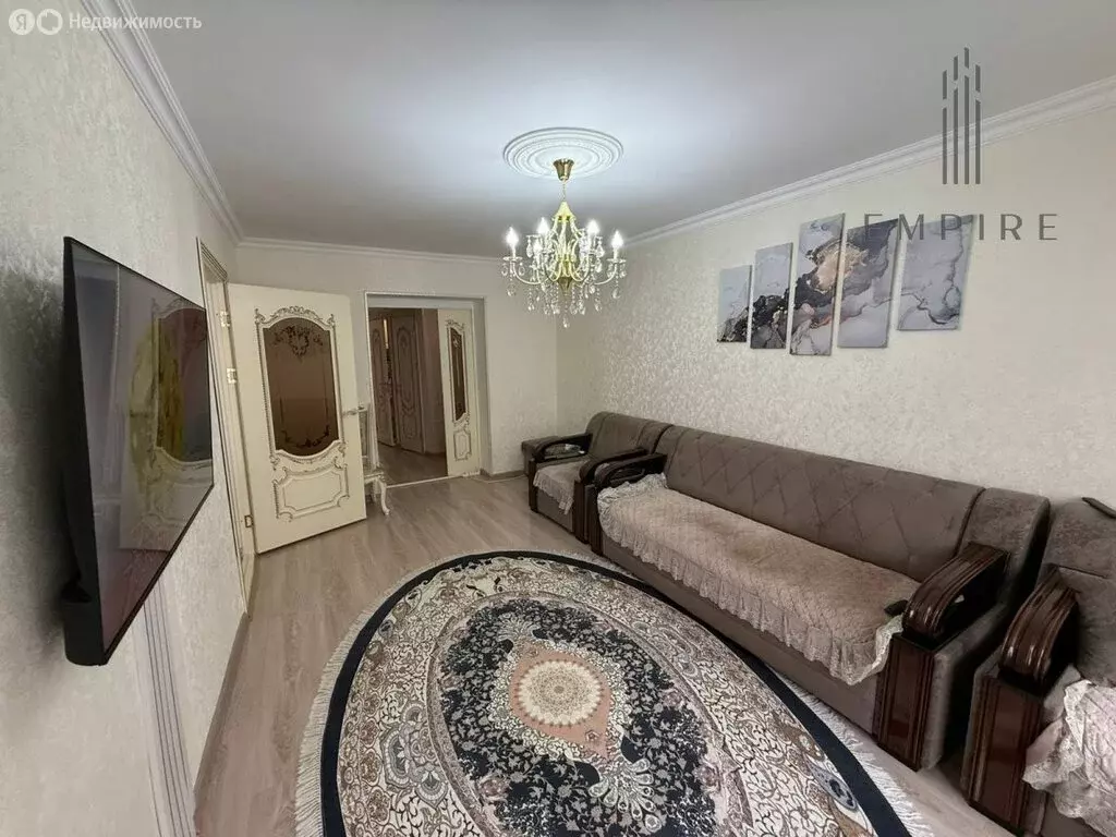 3-комнатная квартира: Грозный, улица Л.И. Яшина, 4А (70 м) - Фото 0
