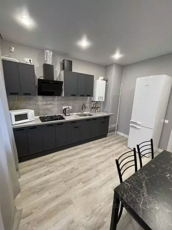 1-к кв. Татарстан, Зеленодольский район, Осиновское с/пос, с. Осиново ... - Фото 1