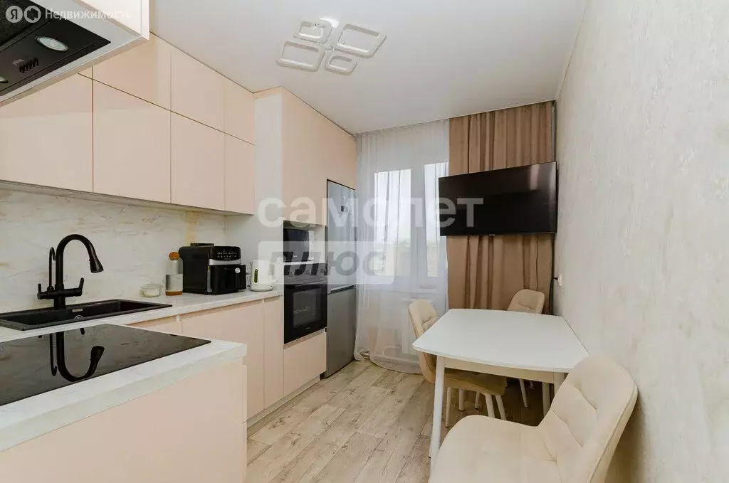 2-комнатная квартира: Челябинск, Каслинская улица, 19В (52.2 м) - Фото 1