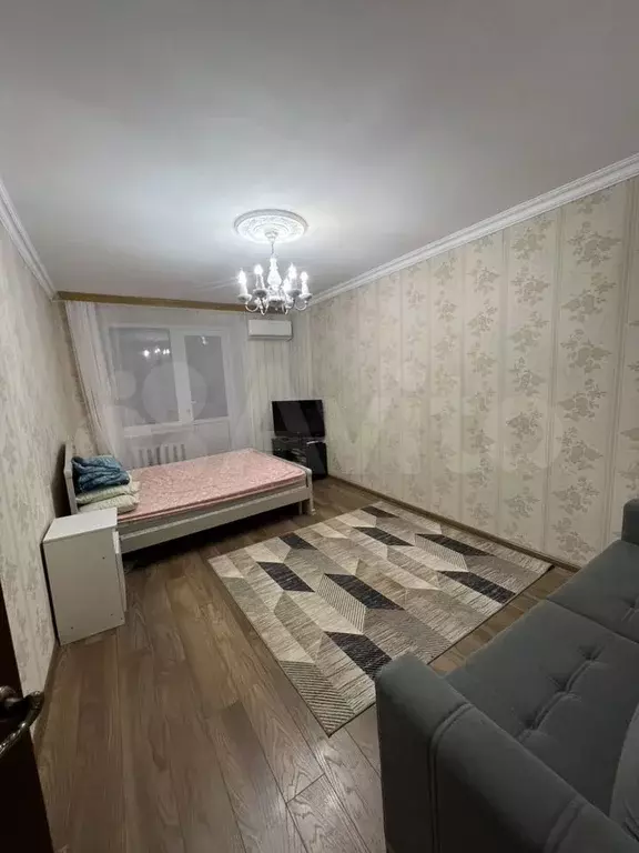 1-к. квартира, 45 м, 3/5 эт. - Фото 1
