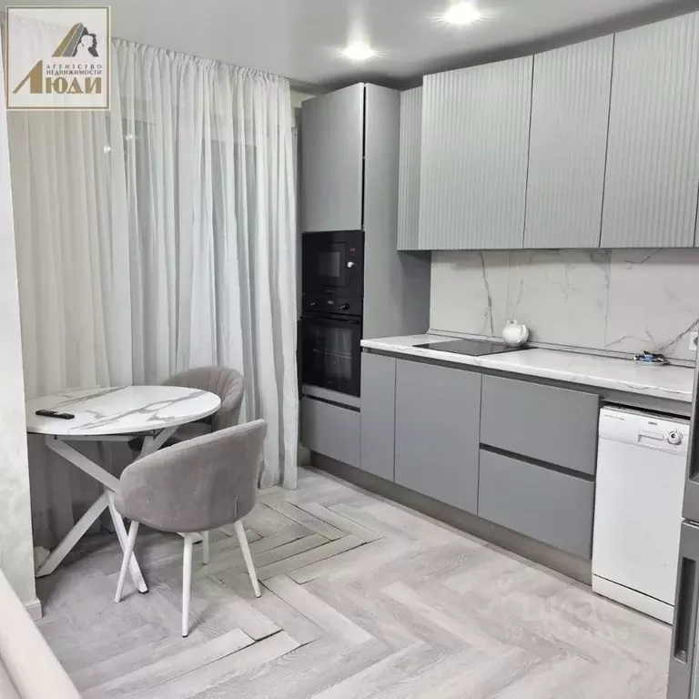 Студия Новосибирская область, Новосибирск Кубовая ул., 53/1 (45.4 м) - Фото 1