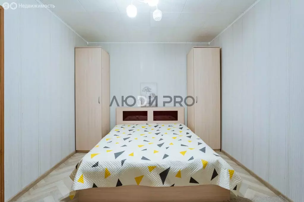 3-комнатная квартира: Уфа, улица Орджоникидзе, 36 (58 м) - Фото 1