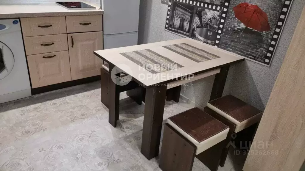 Комната Свердловская область, Екатеринбург ул. Ключевская, 18 (15.5 м) - Фото 2