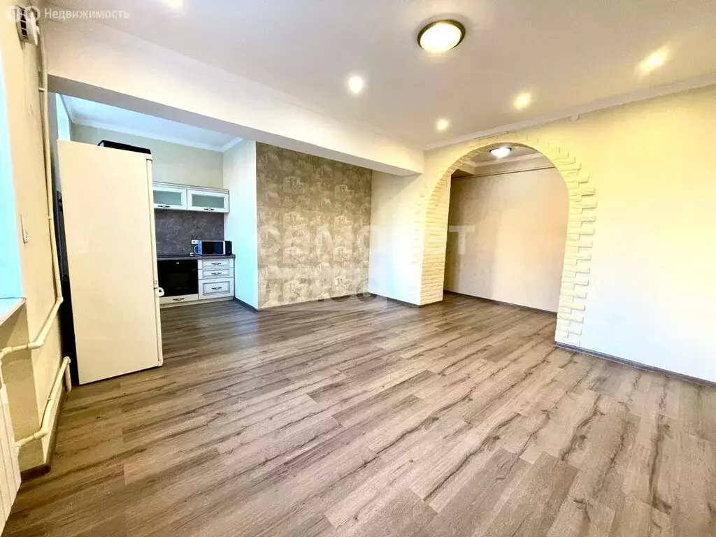 3-комнатная квартира: Екатеринбург, улица Машиностроителей, 18 (77.5 ... - Фото 1