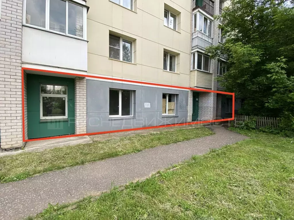 Помещение свободного назначения в Кировская область, Киров Хлыновская ... - Фото 0