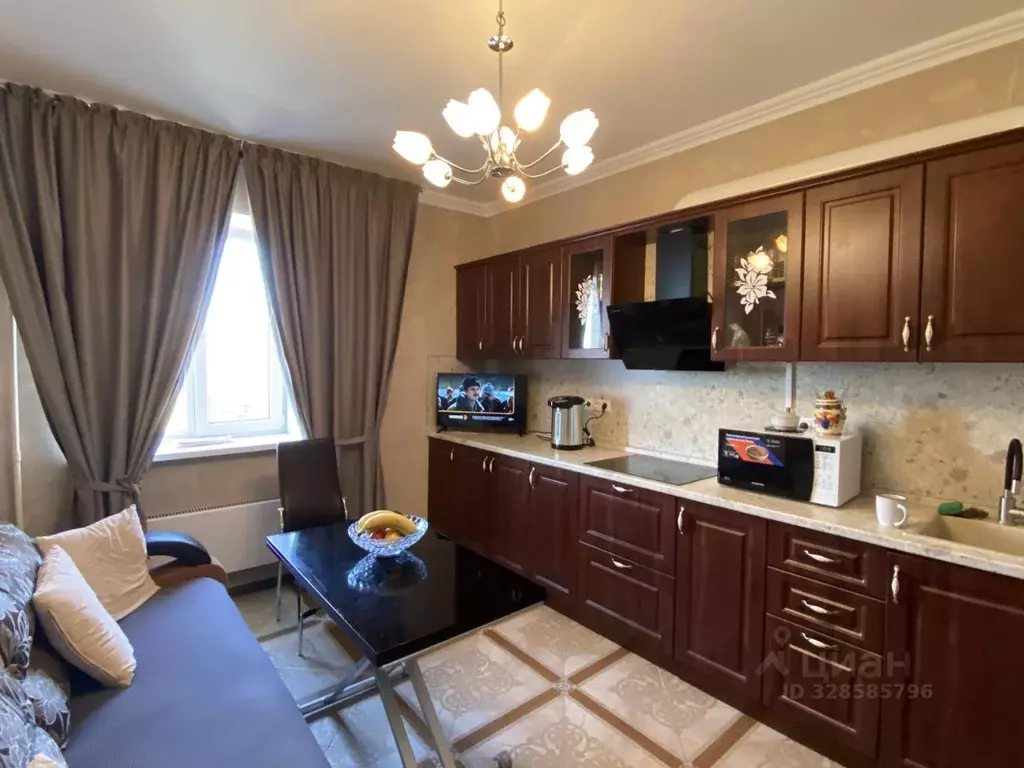 1-к кв. Москва пос. Щапово, 58 (50.5 м) - Фото 1