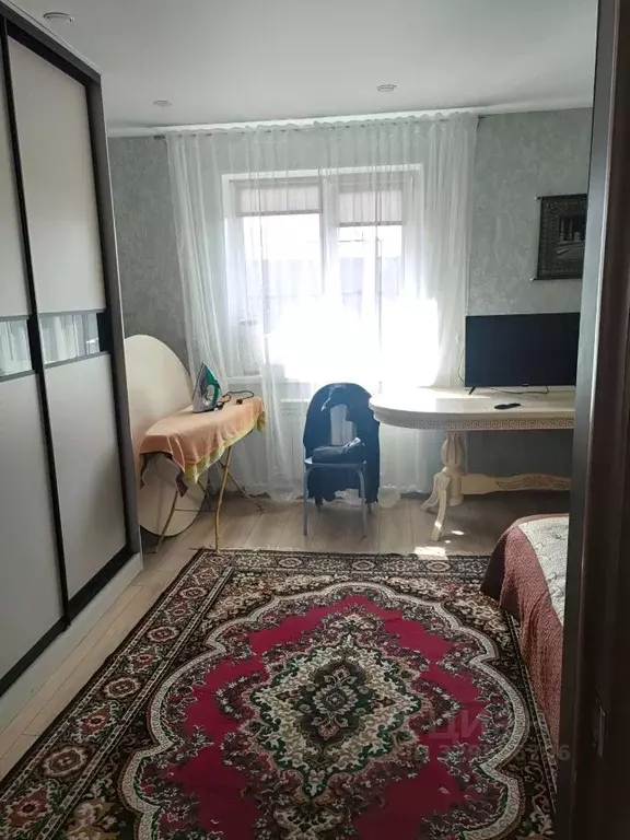 Дом в Омская область, Омск ул. 2-я Кировская (90 м) - Фото 1