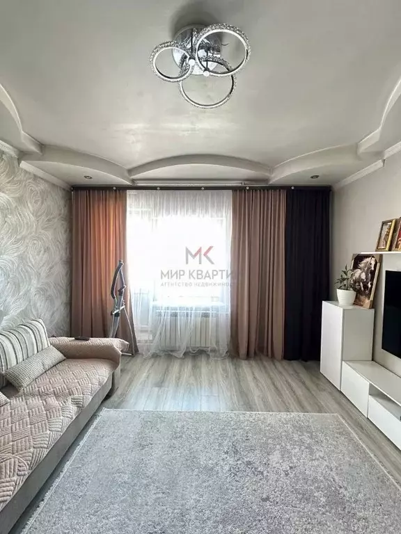 3-к кв. Тыва, Кызыл Московская ул., 100 (67.8 м) - Фото 1