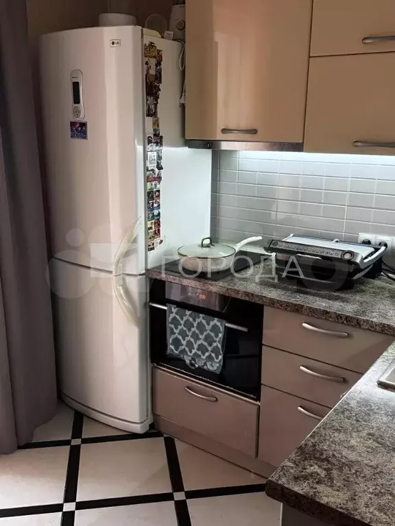 2-к. квартира, 55 м, 5/10 эт. - Фото 0