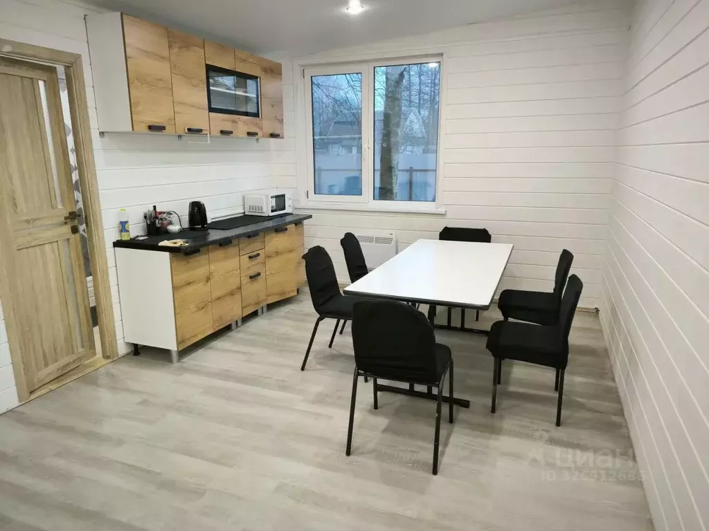 Дом в Ленинградская область, Кировский район, Суховское с/пос, д. ... - Фото 1