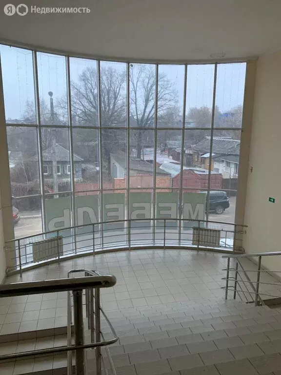 Помещение свободного назначения (1100 м) - Фото 1