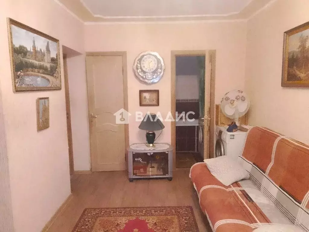1-к кв. Белгородская область, Белгород ул. 5 Августа, 33 (57.9 м) - Фото 1