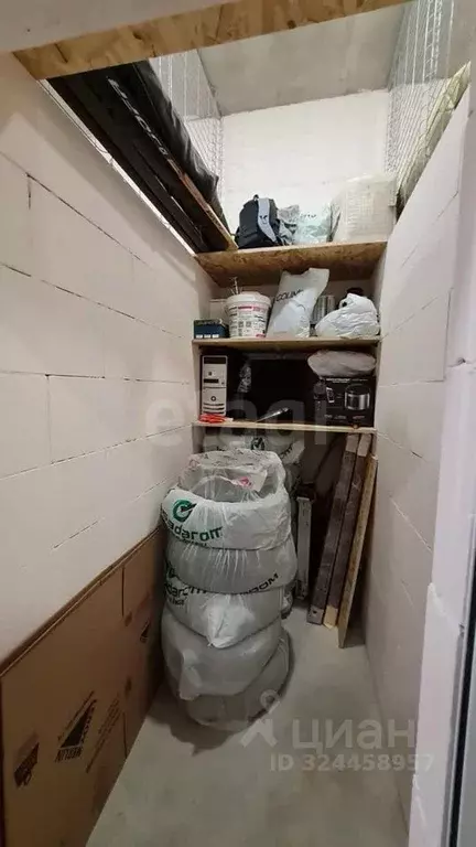 Склад в Тюменская область, Тюмень ул. Фармана Салманова, 14 (2 м) - Фото 1