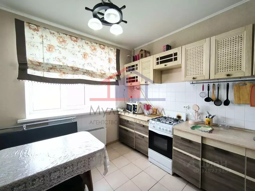 2-к кв. Белгородская область, Губкин Горняк мкр, 5 (54.0 м) - Фото 2