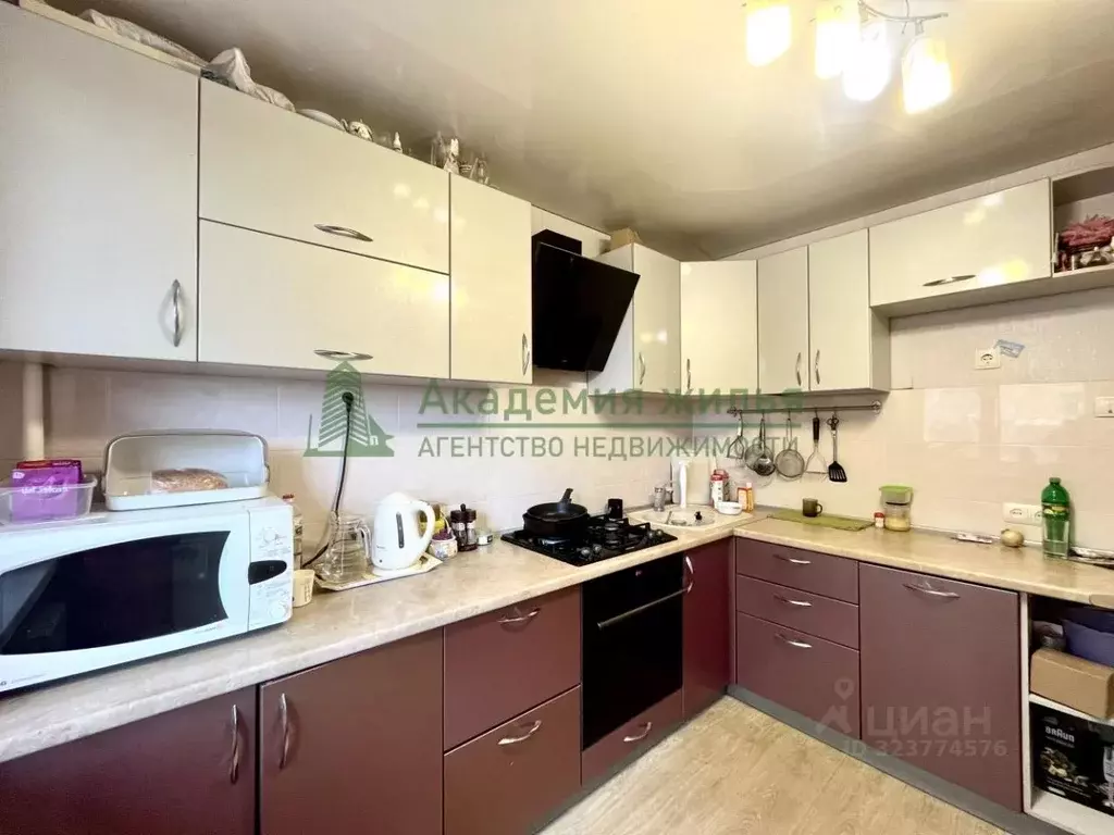 3-к кв. Саратовская область, Саратов пос. Юбилейный, Саловская ул., 10 ... - Фото 1