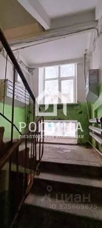 1-к кв. Хабаровский край, Комсомольск-на-Амуре ул. Лазо, 108к3 (31.0 ... - Фото 2