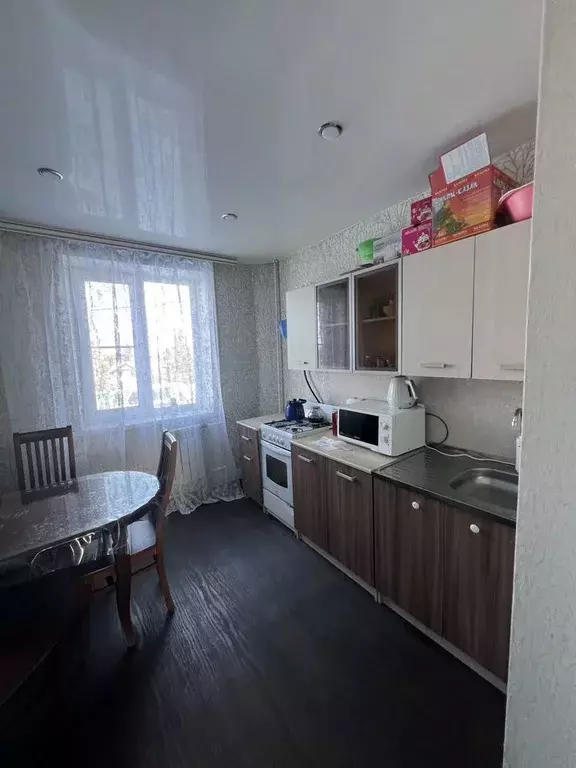 3-к кв. Омская область, Омский район, с. Троицкое ул. Ленина, 7 (62.0 ... - Фото 0