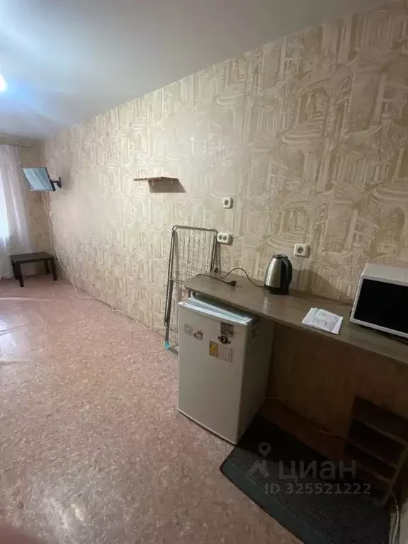 Комната Омская область, Омск просп. Мира, 23А (12.3 м) - Фото 2