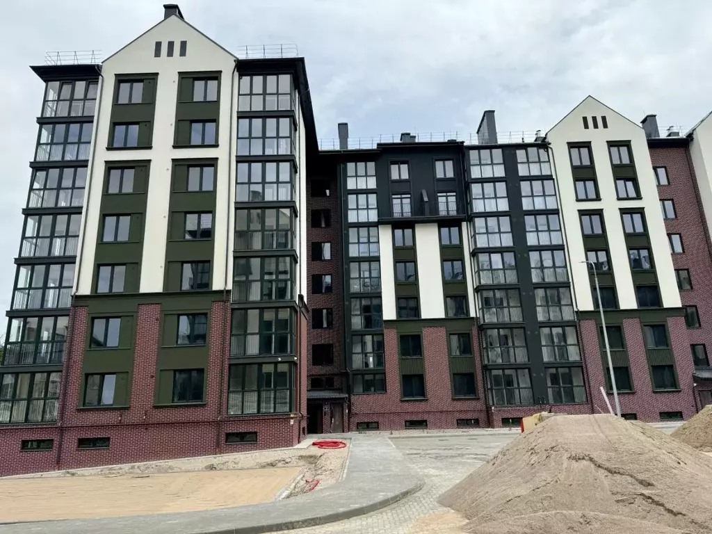 1-к кв. Калининградская область, Гурьевск Фабричная ул., 4А (57.2 м) - Фото 1