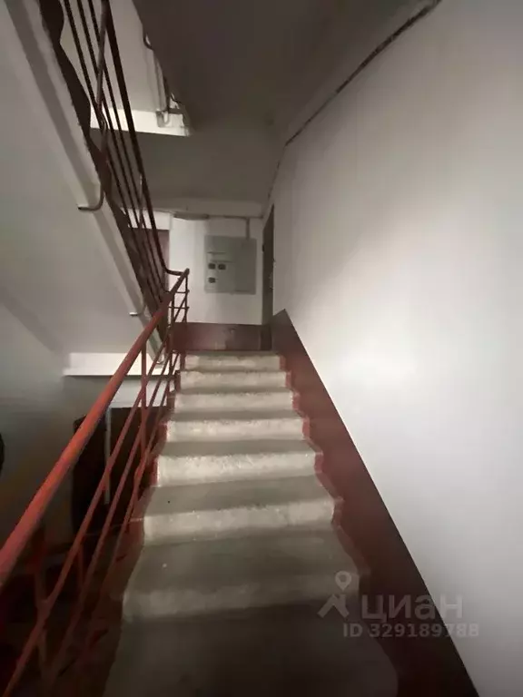 1-к кв. Хакасия, Абакан ул. Стофато, 6А (35.0 м) - Фото 2