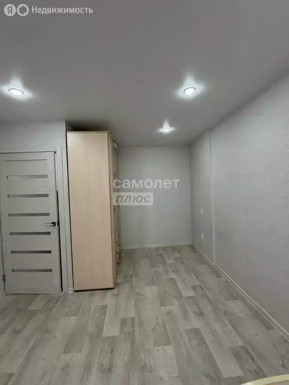 1-комнатная квартира: Октябрьский, 34-й микрорайон, 3 (35 м) - Фото 2
