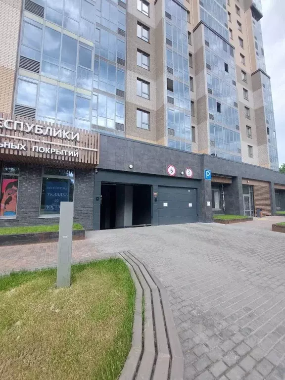 Гараж в Татарстан, Казань ул. Братьев Касимовых, 35 (13 м) - Фото 1