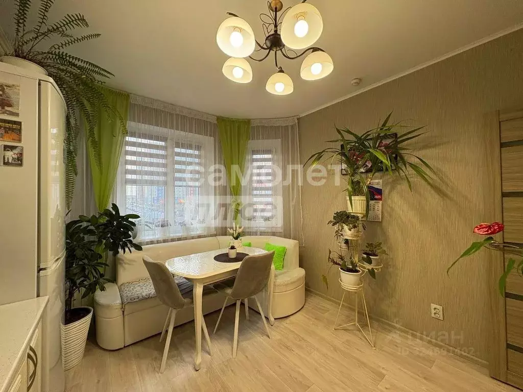 2-к кв. Курская область, Курск просп. Анатолия Дериглазова, 95 (56.4 ... - Фото 1