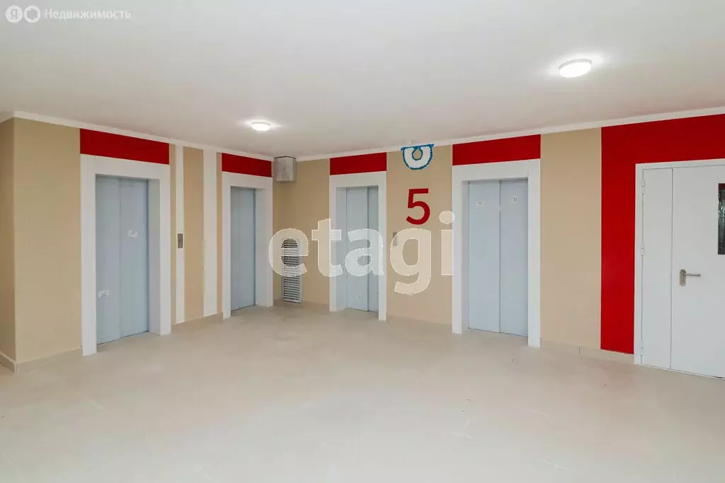 1-комнатная квартира: Тюмень, улица Республики, 204к5 (53.7 м) - Фото 2