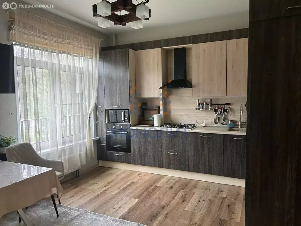 3-комнатная квартира: посёлок Мещерино, улица 4-й квартал, 9 (72.3 м) - Фото 1