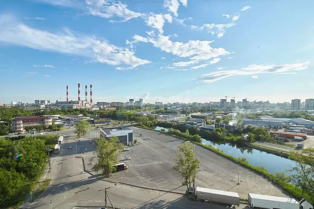 1-к кв. Тюменская область, Тюмень Дамбовская ул., 25к1 (32.7 м) - Фото 1