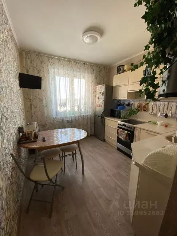 3-к кв. Красноярский край, Сосновоборск Солнечная ул., 37 (71.0 м) - Фото 0