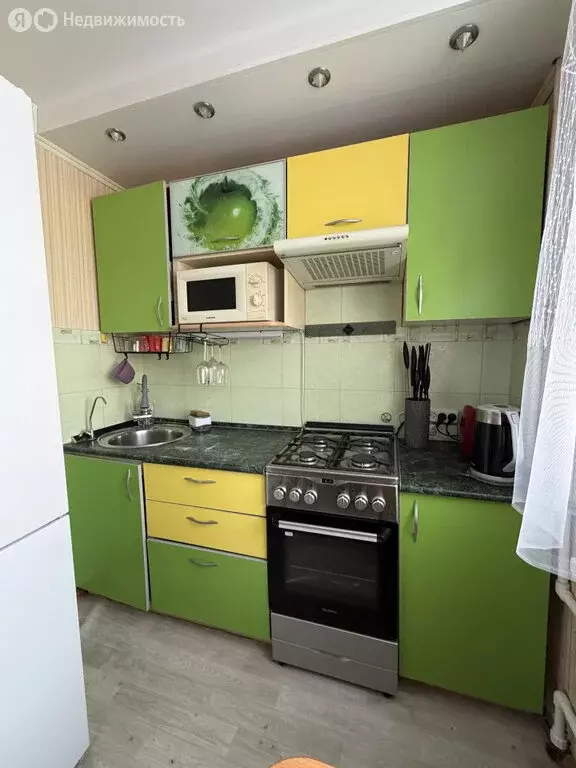 3-комнатная квартира: Березники, улица 30 лет Победы, 34 (58.9 м) - Фото 2